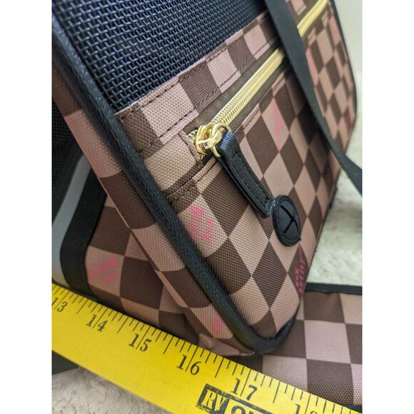 Betsey Johnson Pet Dog Cat Puppy Carrier 16 Lbs capacity TSA approved NEW check - Picture 2 of 5